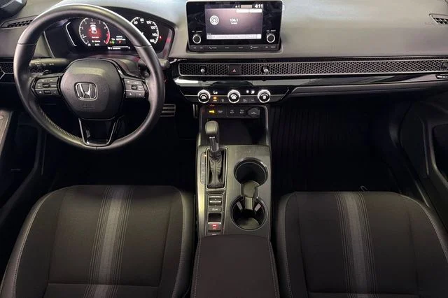 Certified Used 2025 Solar Silver Metallic Honda Sport image 18