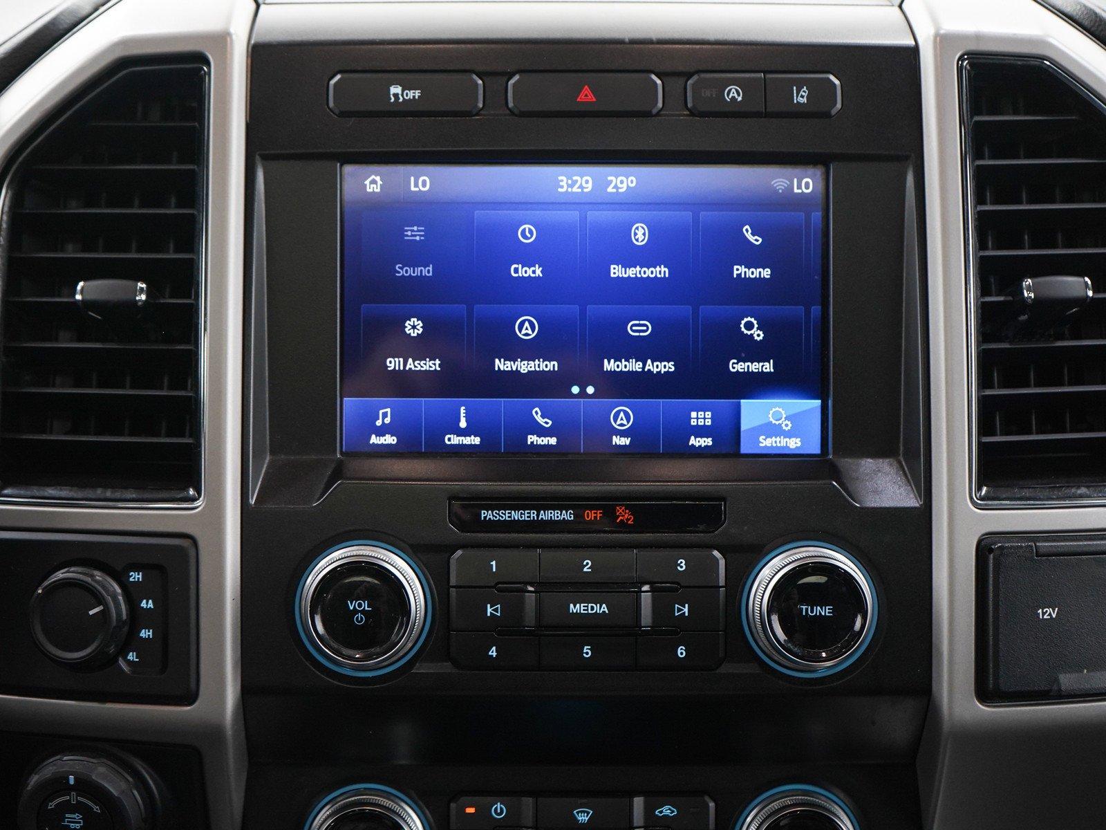Used 2020 Black Ford XL image 18