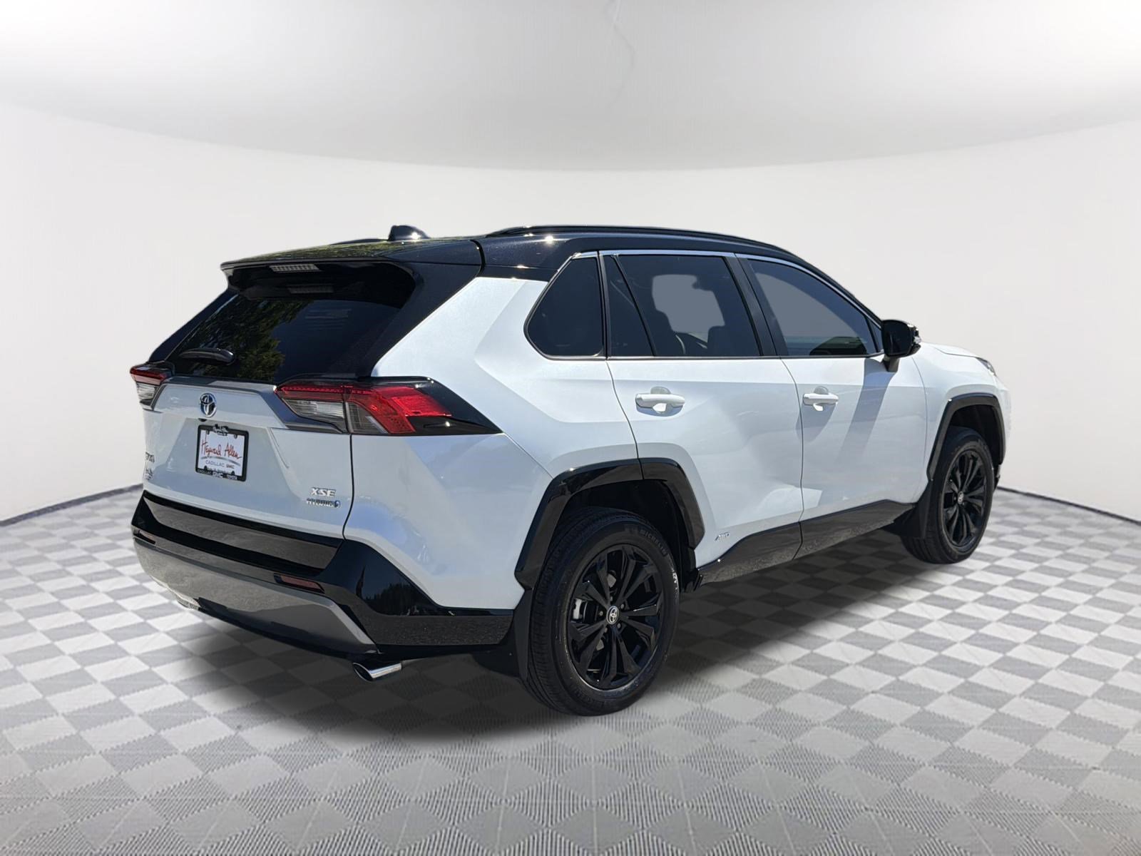 2024 Toyota RAV4 XSE - Photo 5