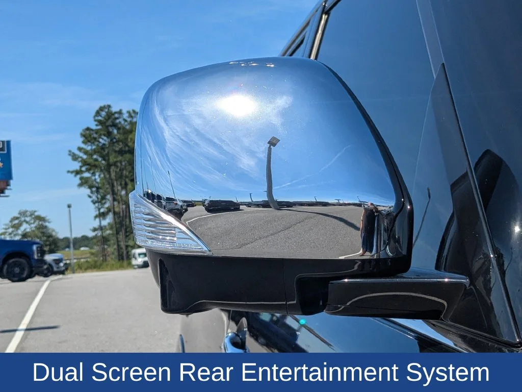 Used 2023 Black INFINITI Sensory image 11