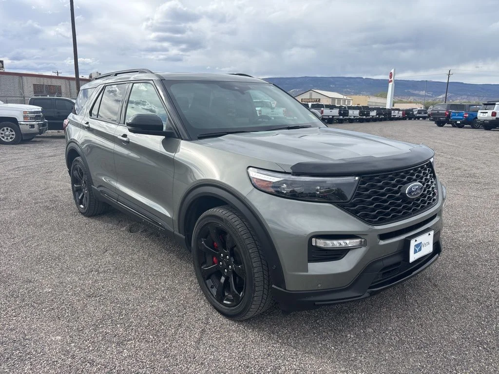 2020 Ford Explorer