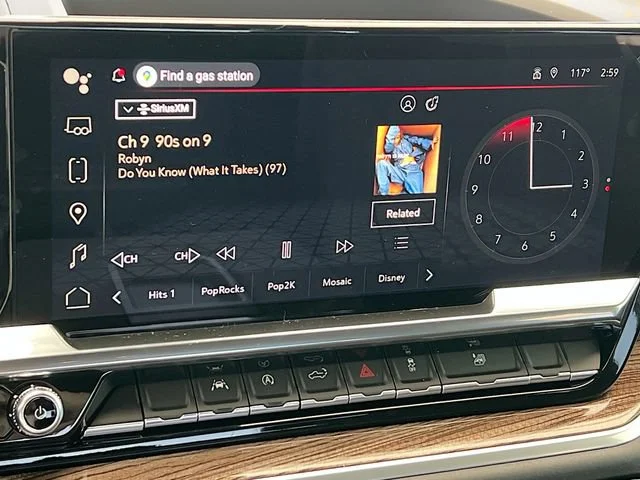 New 2026 Summit White GMC Elevation image 10