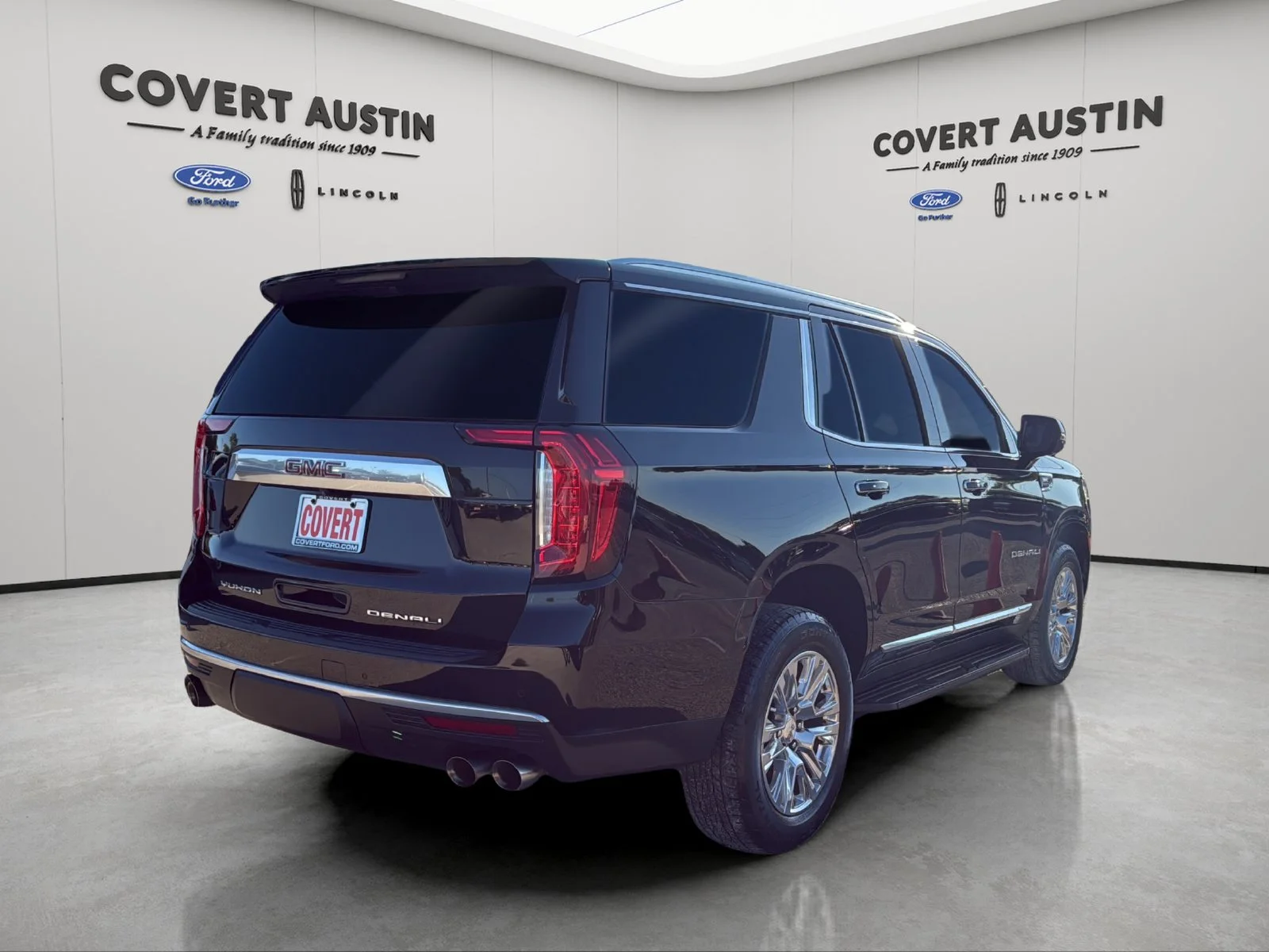 Used 2022 Black GMC Denali image 5