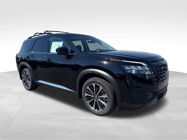 New 2026 Super Black Nissan Platinum image 7