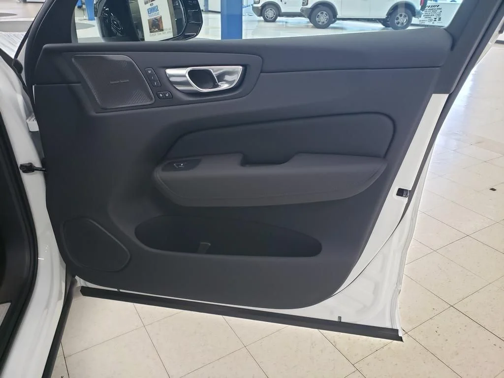 New 2026 Crystal White Volvo Ultra image 20