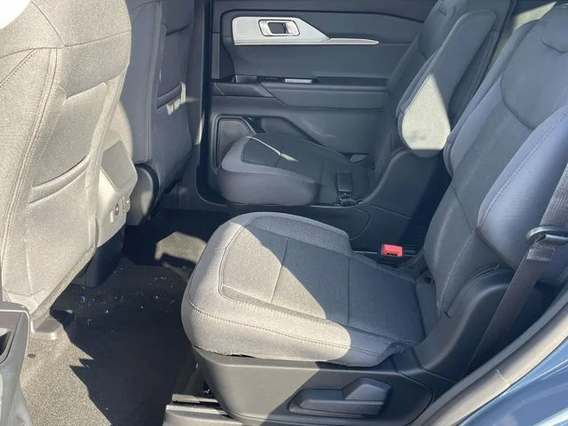 New 2026 Vapor Blue Metallic Ford Active image 20