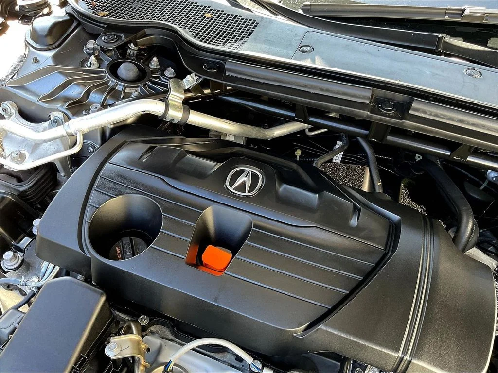 Certified Used 2025 Liquid Carbon Metallic Acura Technology Package image 31
