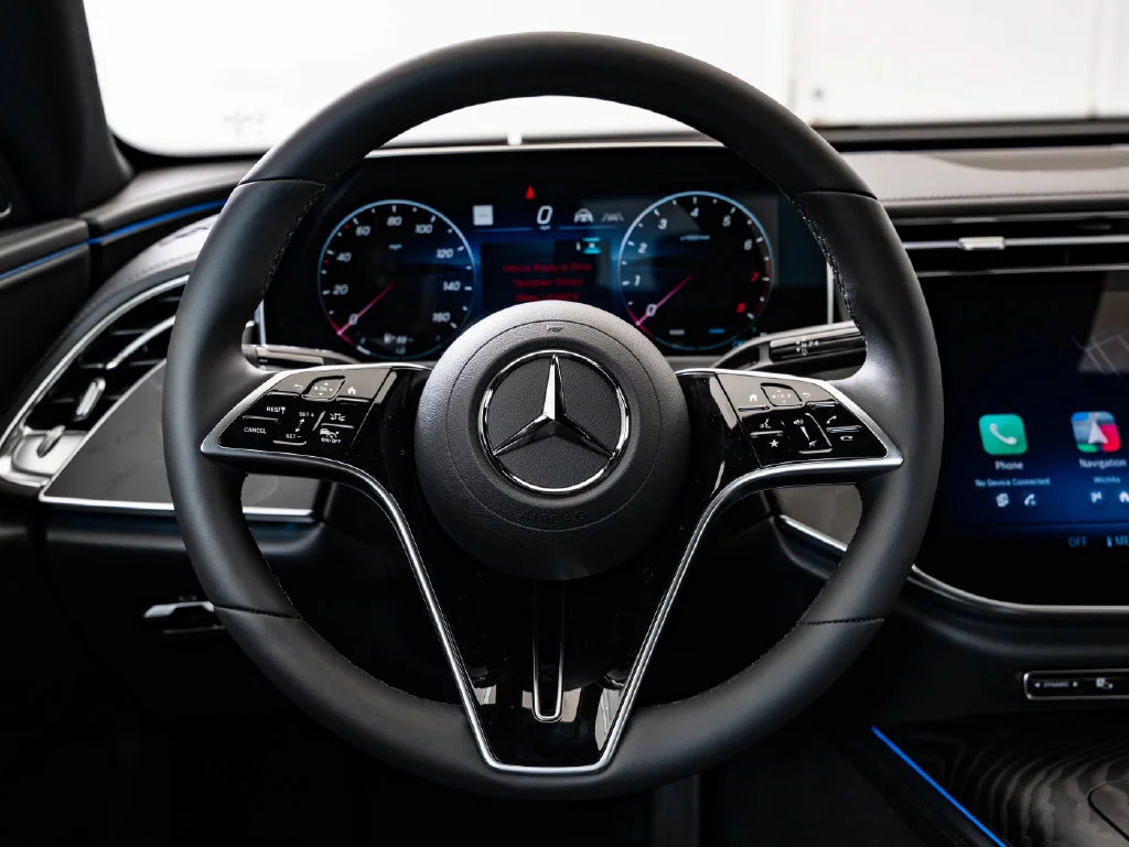 New 2026 Manufaktur Alpine Gray Mercedes-Benz E 350 image 41