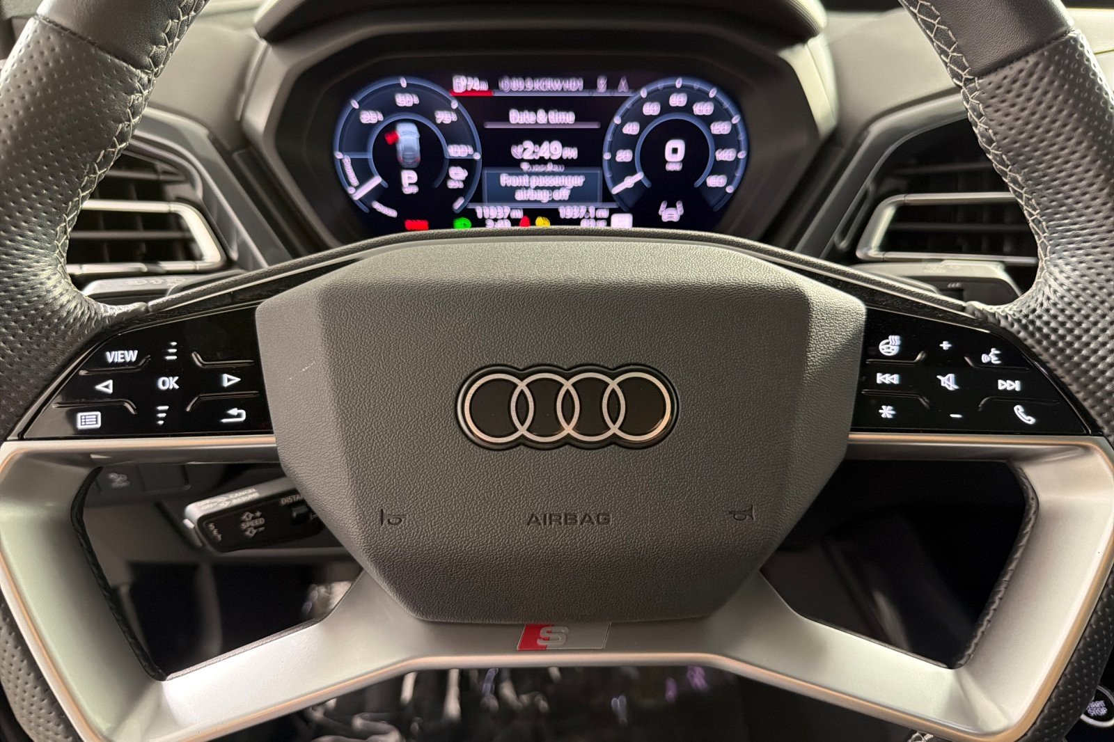 Used 2024 Mythos Black Metallic Audi Prestige 55 quattro image 22