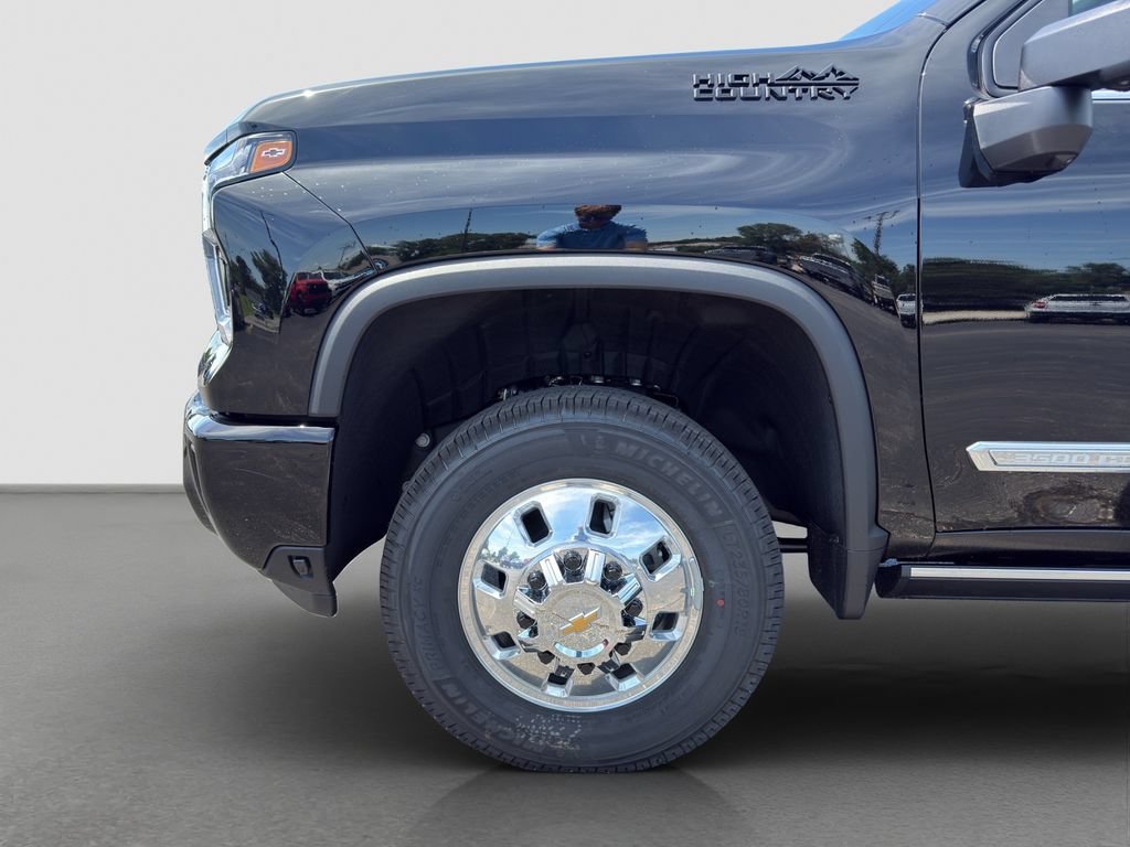 2026 Chevrolet Silverado 3500 HD High Country - Photo 16