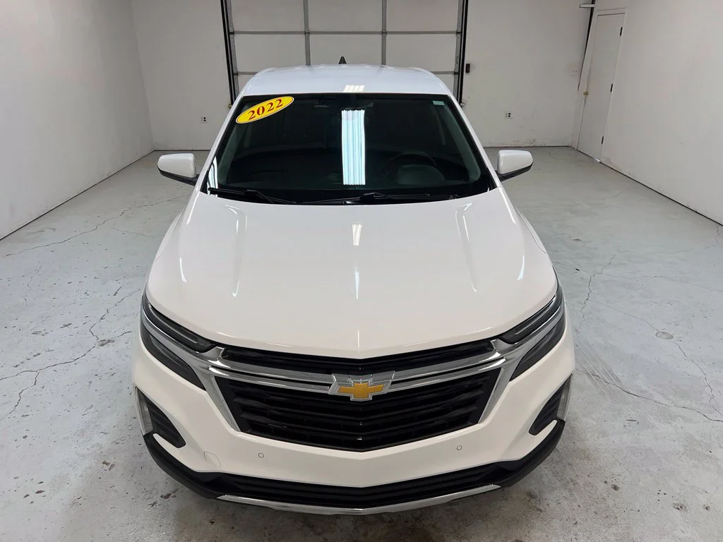 Used 2022 White Chevrolet LT image 7