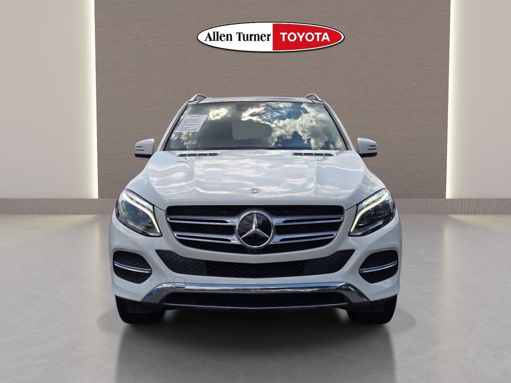 Used 2019 White Mercedes-Benz GLE 400 image 4