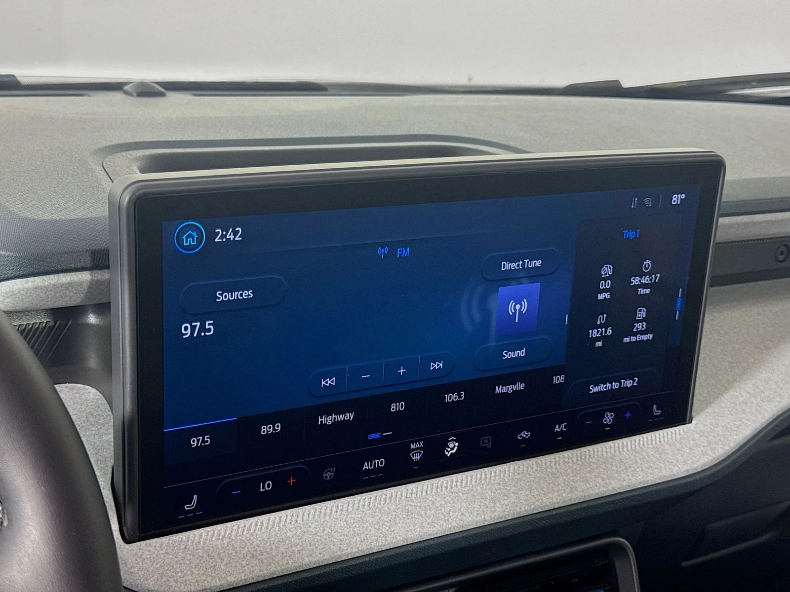 Certified Used 2025 Gray Ford XLT image 14