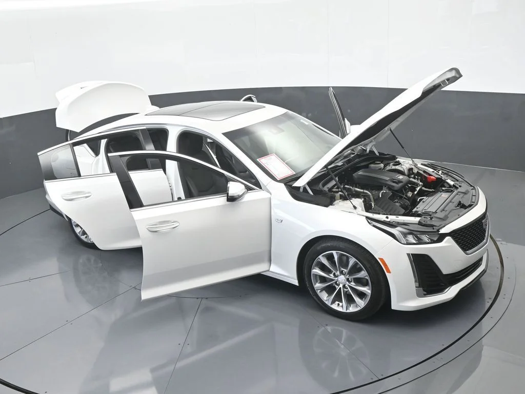 Used 2020 Crystal White Tricoat Cadillac Premium Luxury image 72
