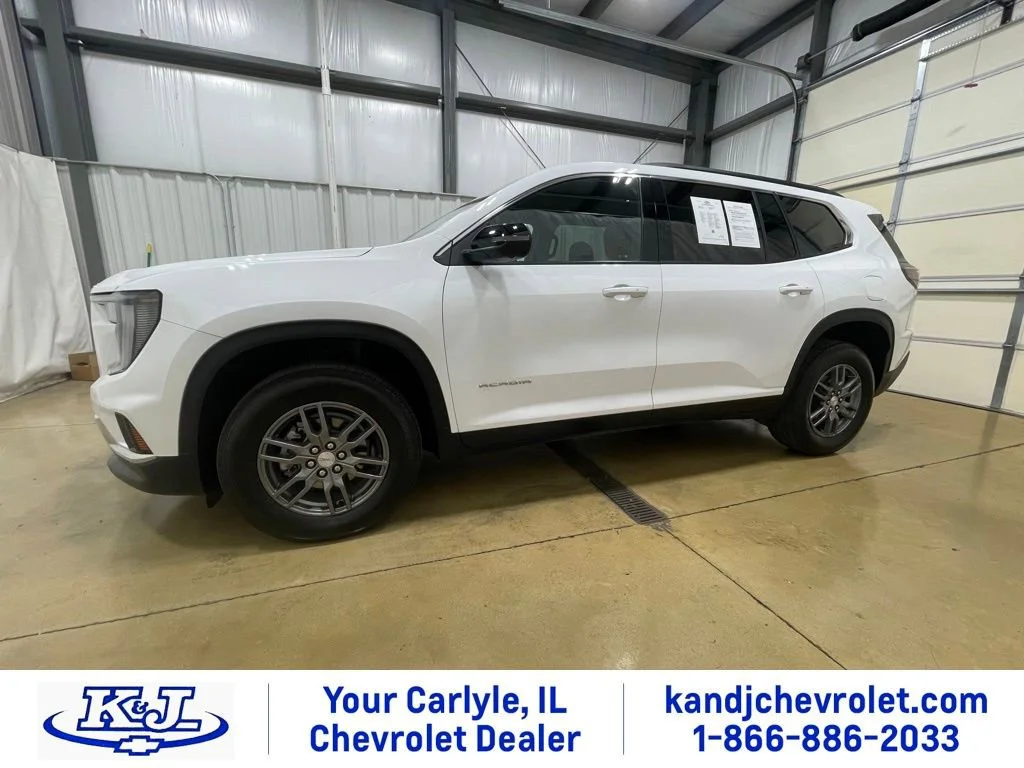 2025 GMC Acadia Elevation FWD's photo