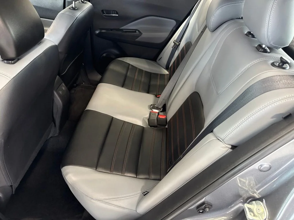 Used 2022 Gray Nissan SR image 11