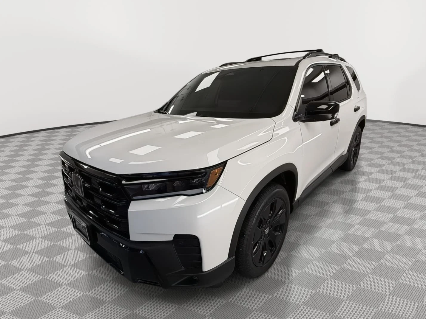 Used 2026 Platinum White Pearl Honda Black Edition image 5