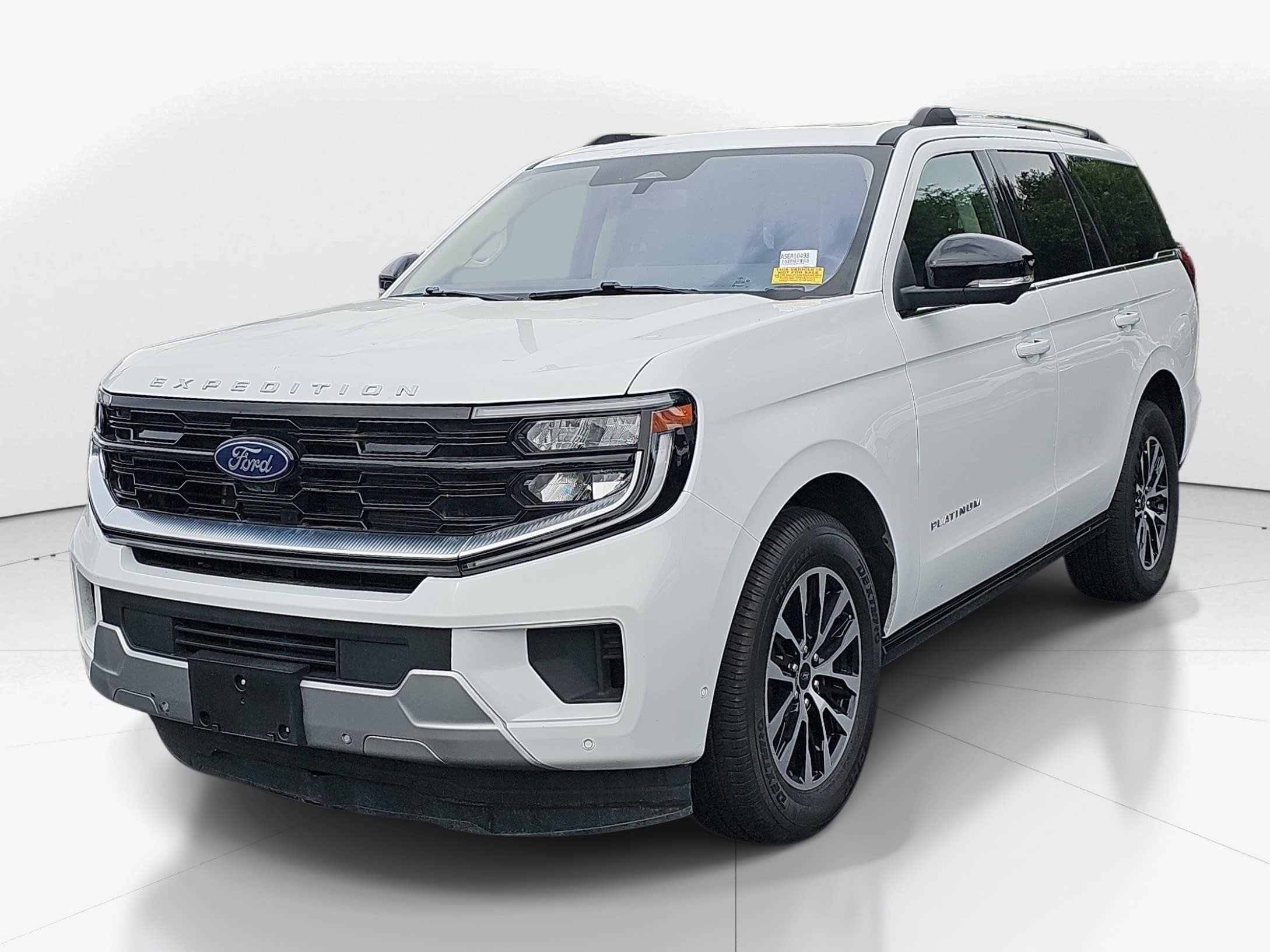 Certified Used 2025 Oxford White Ford Platinum image 6