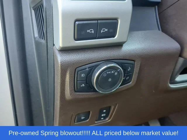 Used 2017  Ford King Ranch image 26