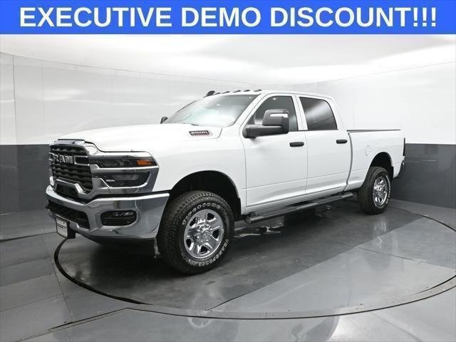 New 2026 Bright White Clear-Coat Exterior Paint RAM TRADESMAN image 1