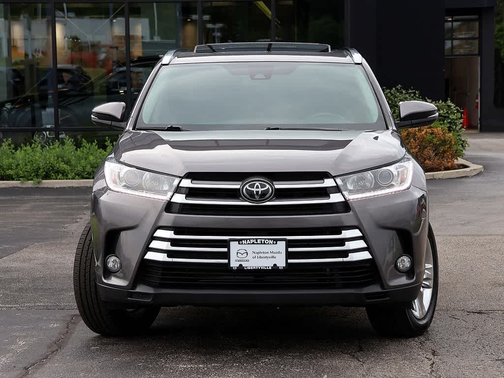 Used 2018 Predawn Gray Mica Toyota Limited image 4