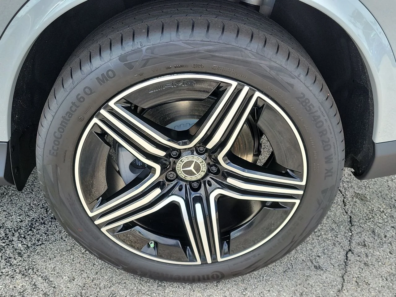New 2027 MANUFAKTUR Alpine Grey Mercedes-Benz GLC 300 image 10