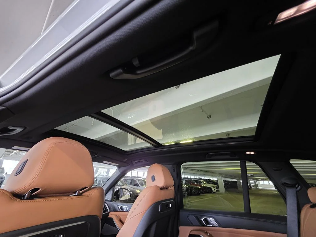 New 2026 White BMW sDrive40i image 11