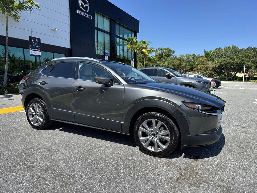 Used 2021 Machine Gray Metallic Mazda Premium image 6