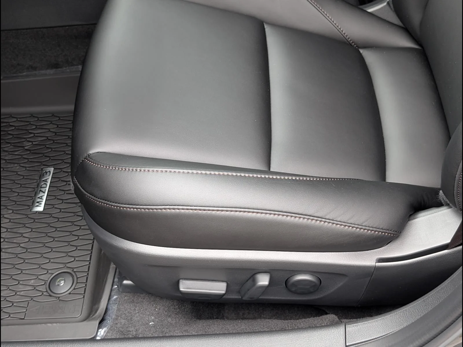 2026 Mazda Mazda3 Preferred - Photo 8