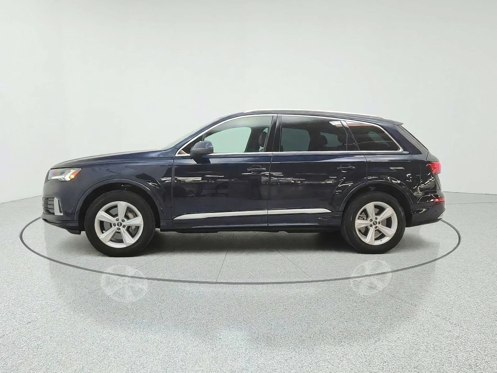 Used 2023 Waitomo Blue Metallic Audi Premium Plus 45 TFSI quattro image 8