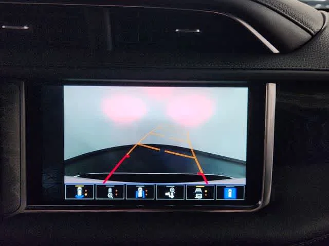 Used 2023 Summit White GMC Denali image 18