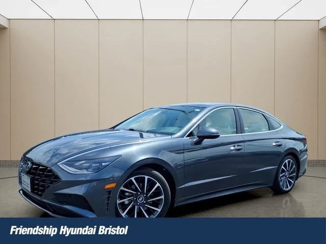 Used 2022 Gray Hyundai Limited image 1