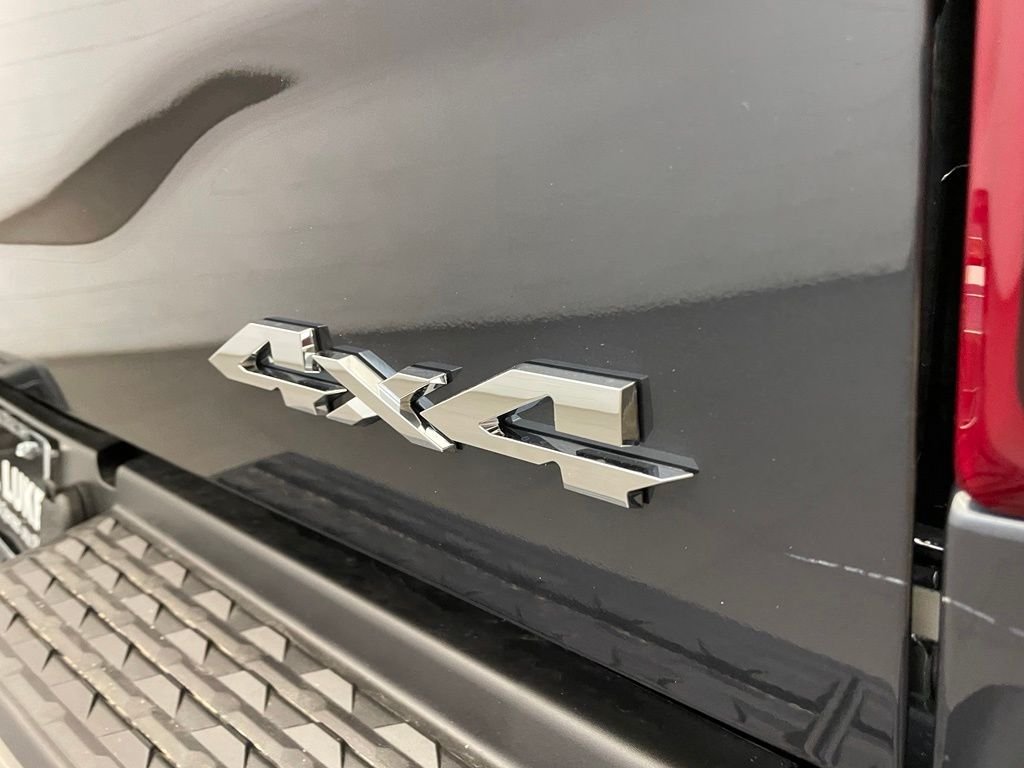 New 2026 Forged Blue Metallic Exterior Paint RAM Laramie image 5