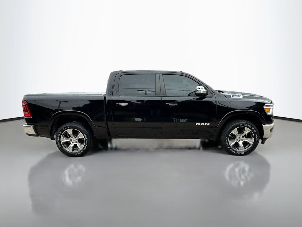 Used 2022 Diamond Black Crystal Pearlcoat Ram Laramie image 9