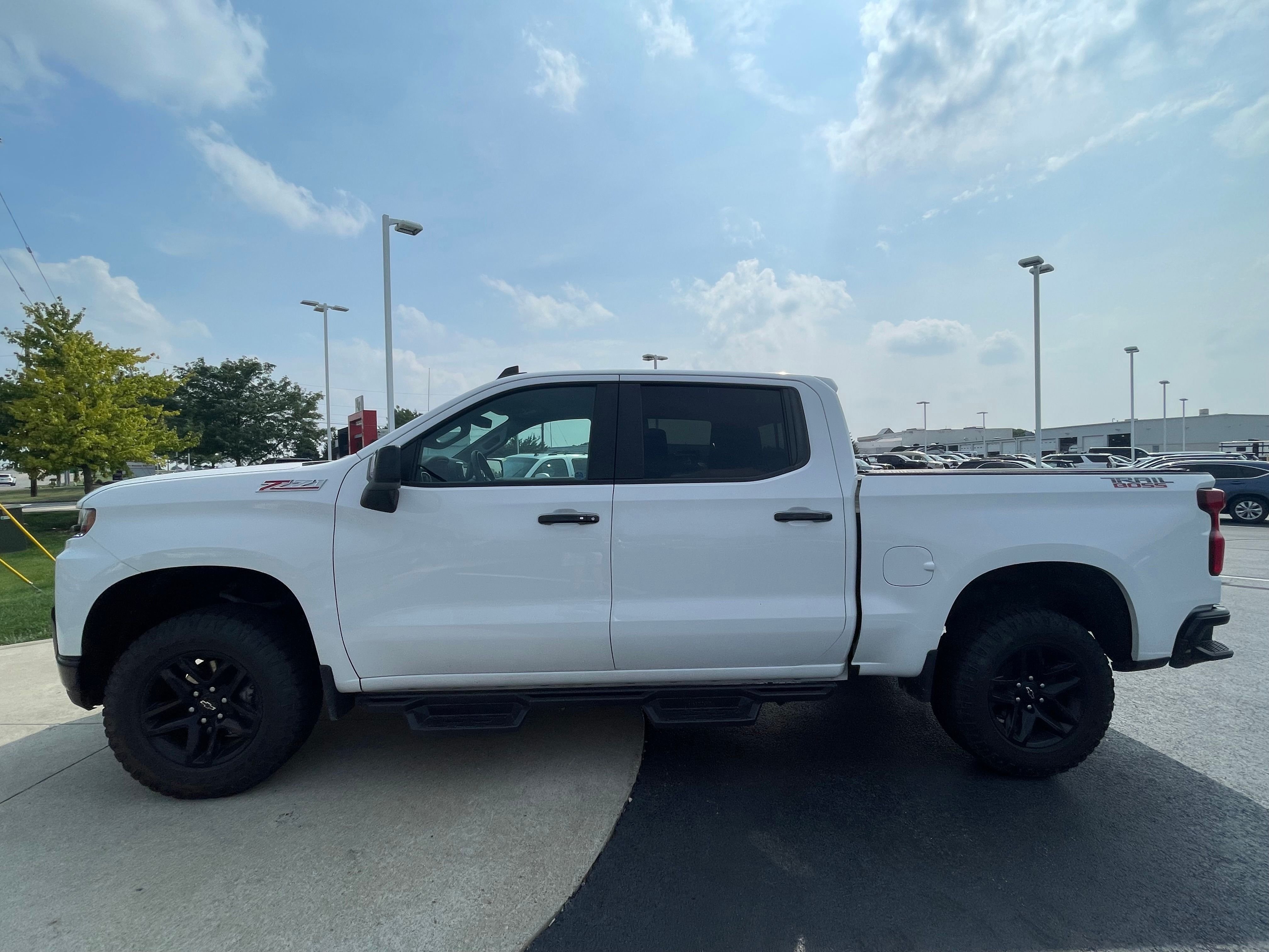 Used 2021 Summit White Chevrolet LT Trail Boss image 5
