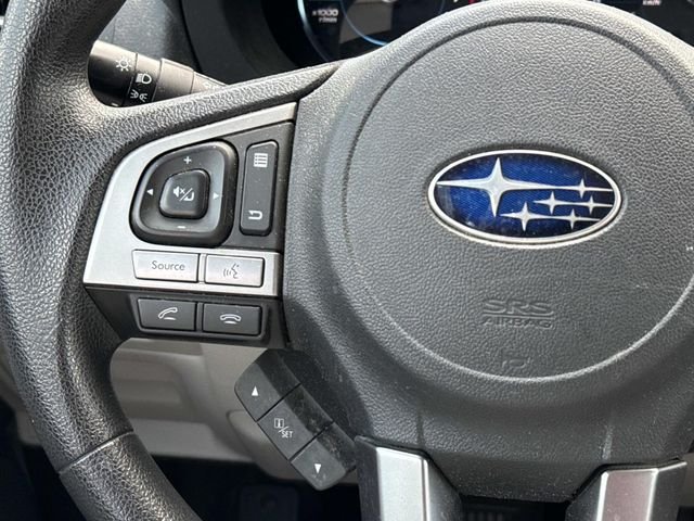 Used 2018 Silver Subaru 2.5i Premium image 22