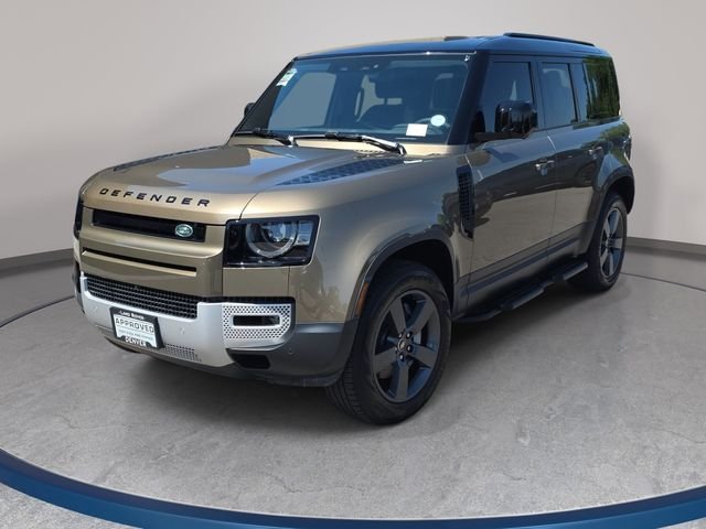 Certified Used 2025 Gondwana Stone Metallic Land Rover S image 1