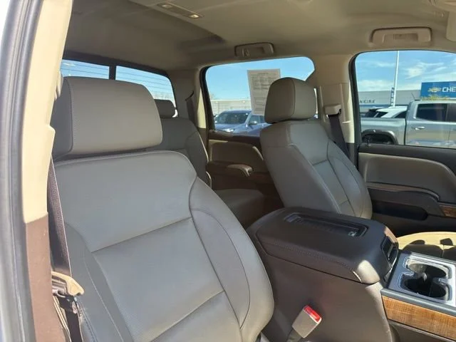 Used 2018 WHITE FROST TRICOAT GMC SLT image 52