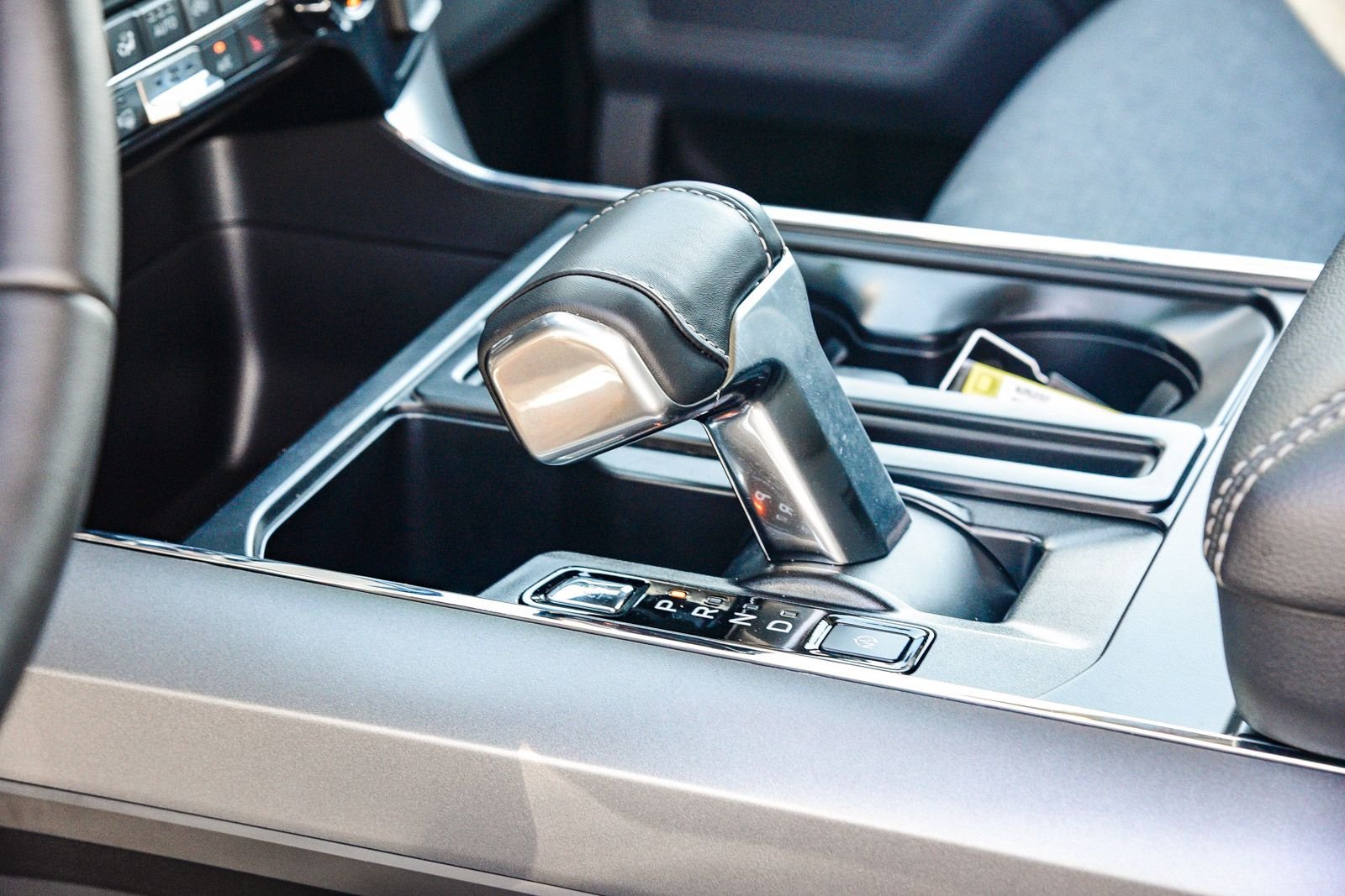 2025 Ford F-150 Lightning XLT - Photo 19