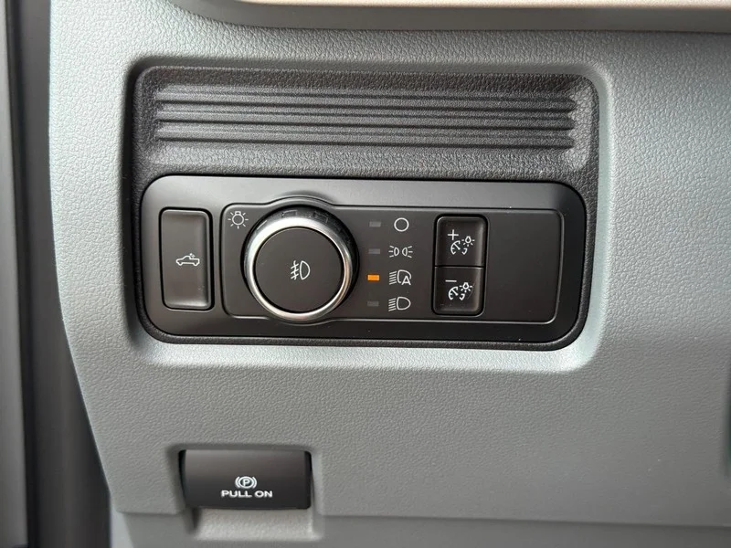 New 2026 Avalanche Ford 4WD STX image 16