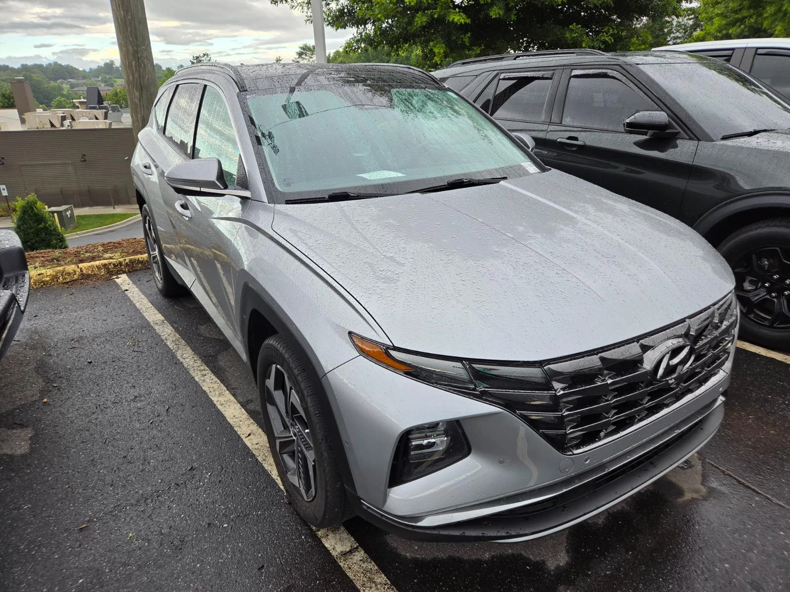 Used 2023 Silver Hyundai Limited image 3