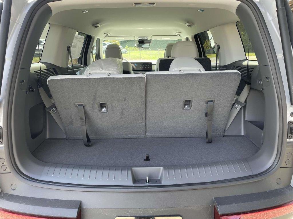 2026 Hyundai Santa Fe SE - Photo 9