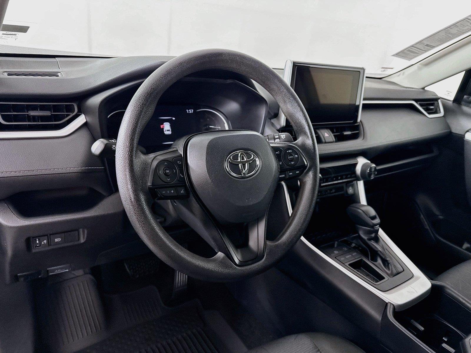 Certified Used 2025 Magnetic Gray Metallic Toyota XLE image 4