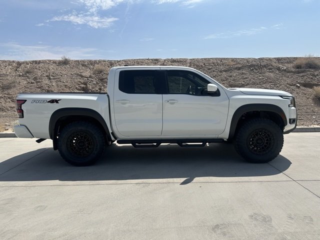 2025 Nissan Frontier PRO-4X photo 4