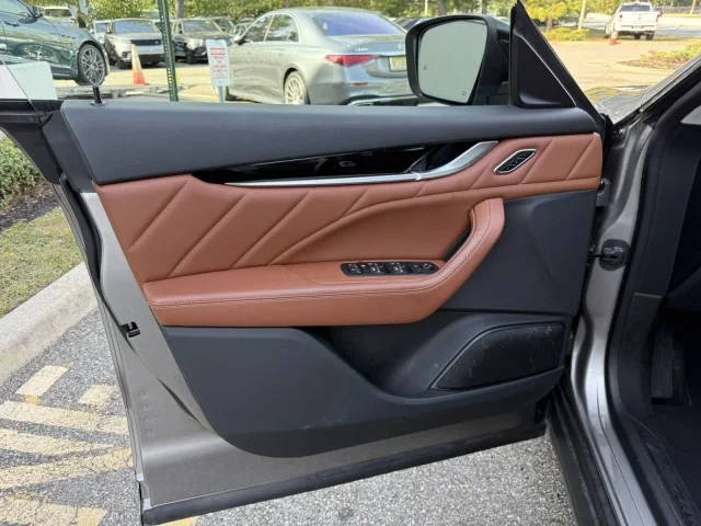 Used 2022 Grigio Metallic Maserati GT ~ Nerissimo Package ~ CPO ELIGIBLE !!! image 7