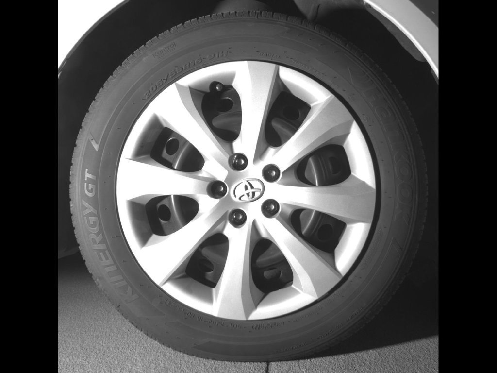 Used 2025 Beige Toyota LE image 10