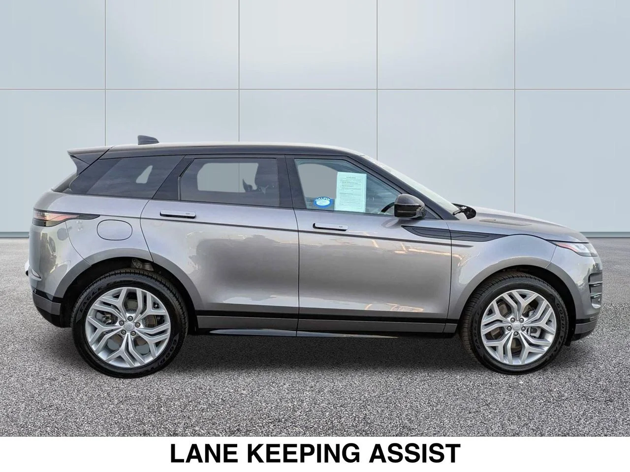 Used 2023 ELGER GRAY Land Rover R-Dynamic SE image 6