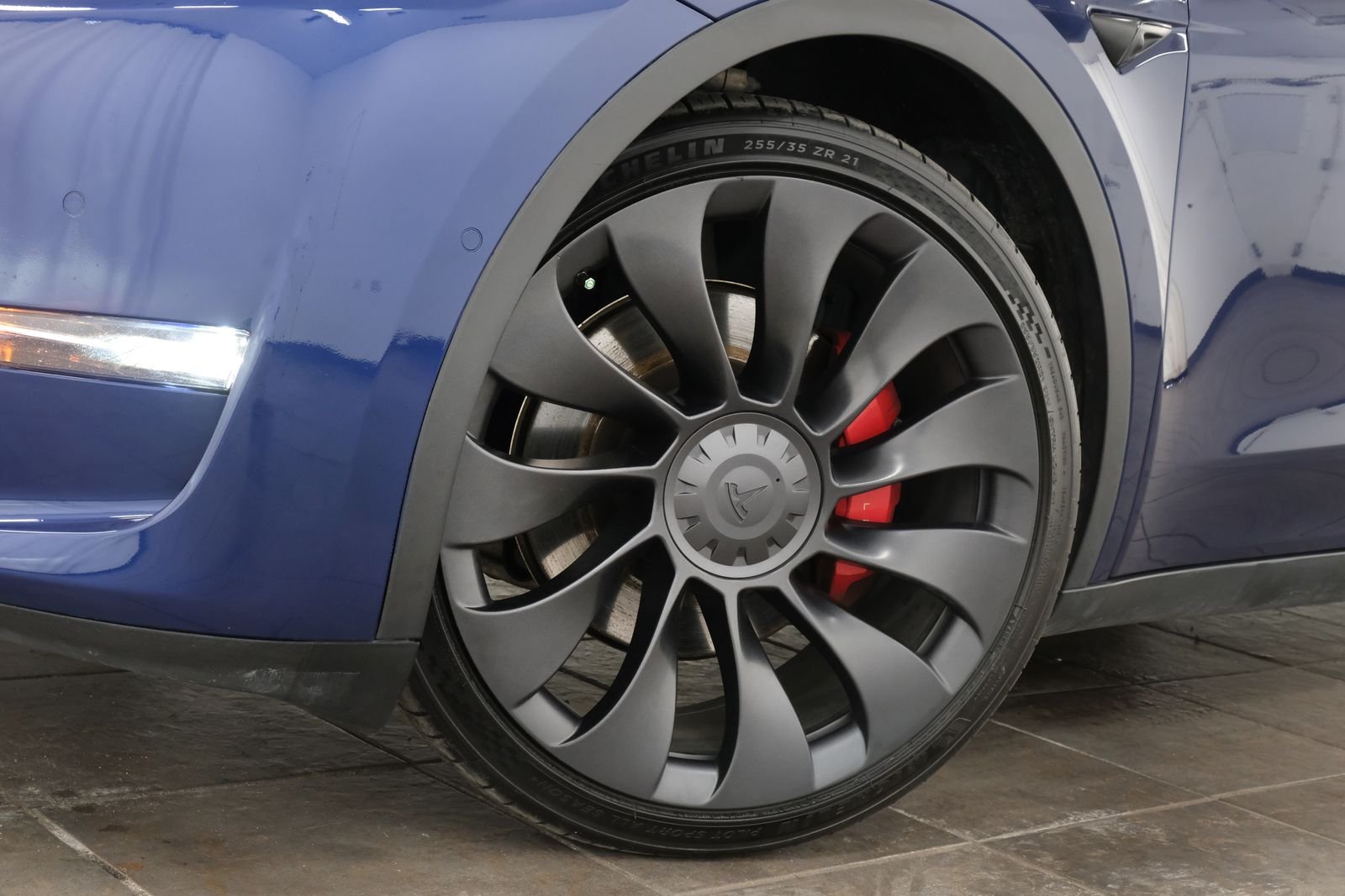 Used 2022 Tesla Model Y Performance with VIN 7SAYGDEF8NF540890 for sale in Elmhurst, IL