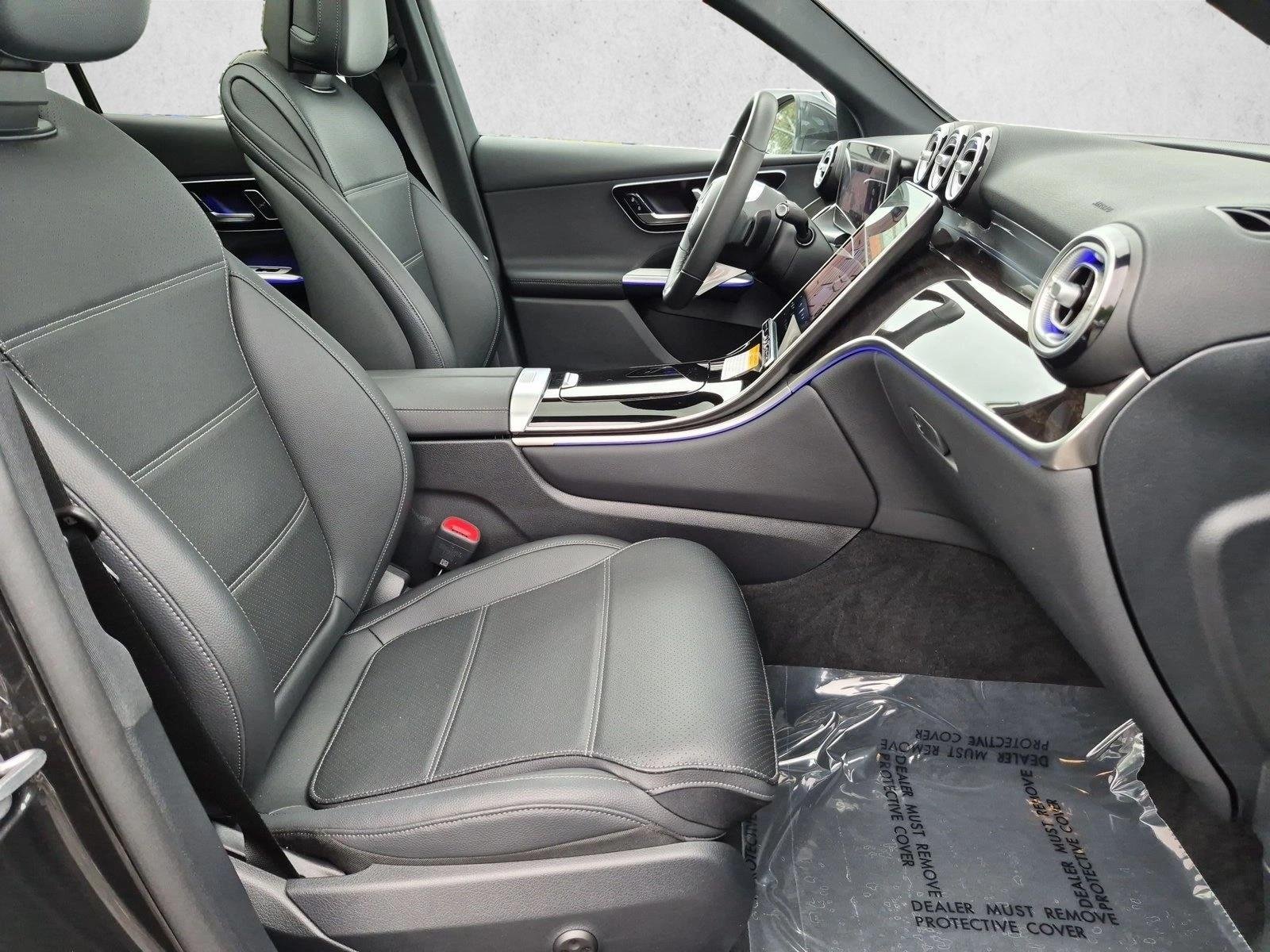 Used 2026 Graphite Grey Metallic Mercedes-Benz GLC 300 image 22