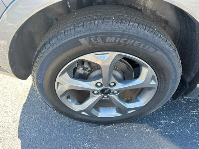 Used 2023 Gray Ford ST-Line image 26